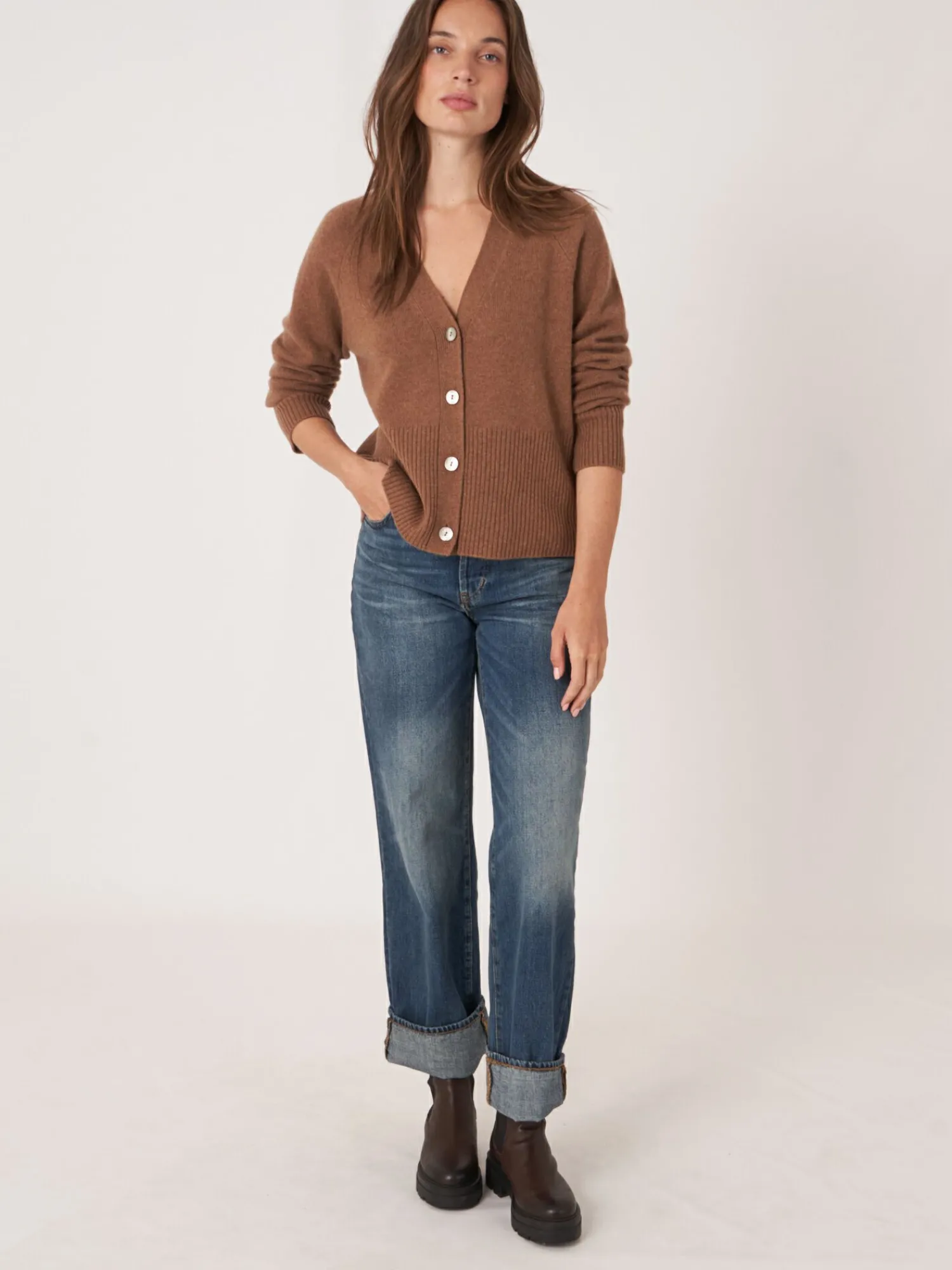 Clearance Geknoopt Cashmere Vest Met Geribde V-Hals Dames Vesten