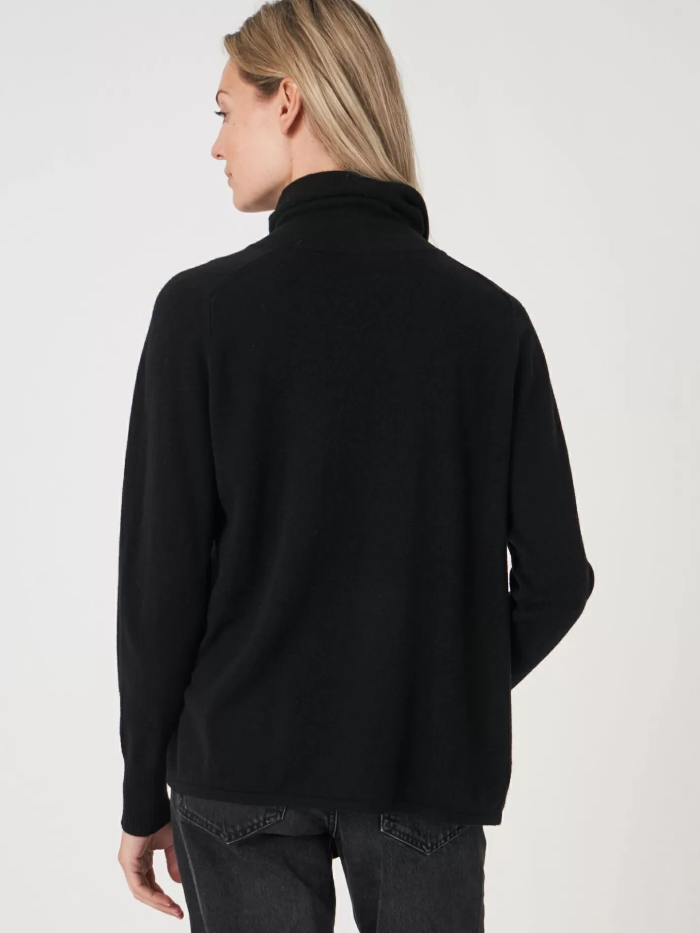 REPEAT cashmere Vesten<Asymmetrisch Vest Met Franje Van Cashmere-Mix Zwart