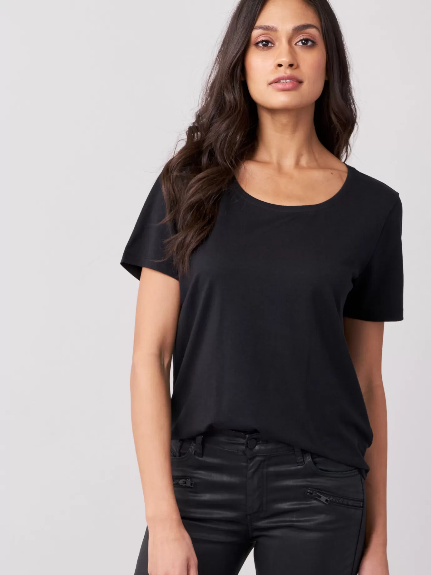 REPEAT cashmere Tops<Basic Dames T-Shirt Zwart