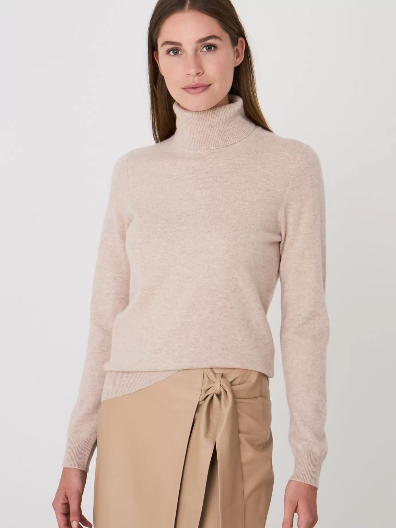 REPEAT cashmere Truien<Basic Organisch Cashmere Trui Met Rolkraag Beige