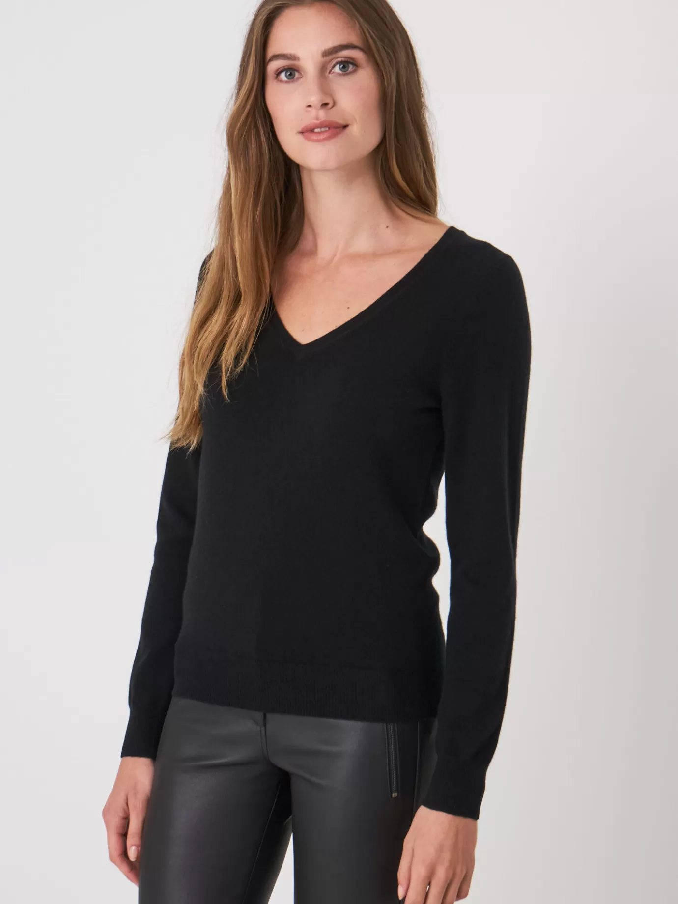 REPEAT cashmere Truien<Basic Organisch Cashmere V-Hals Trui Zwart