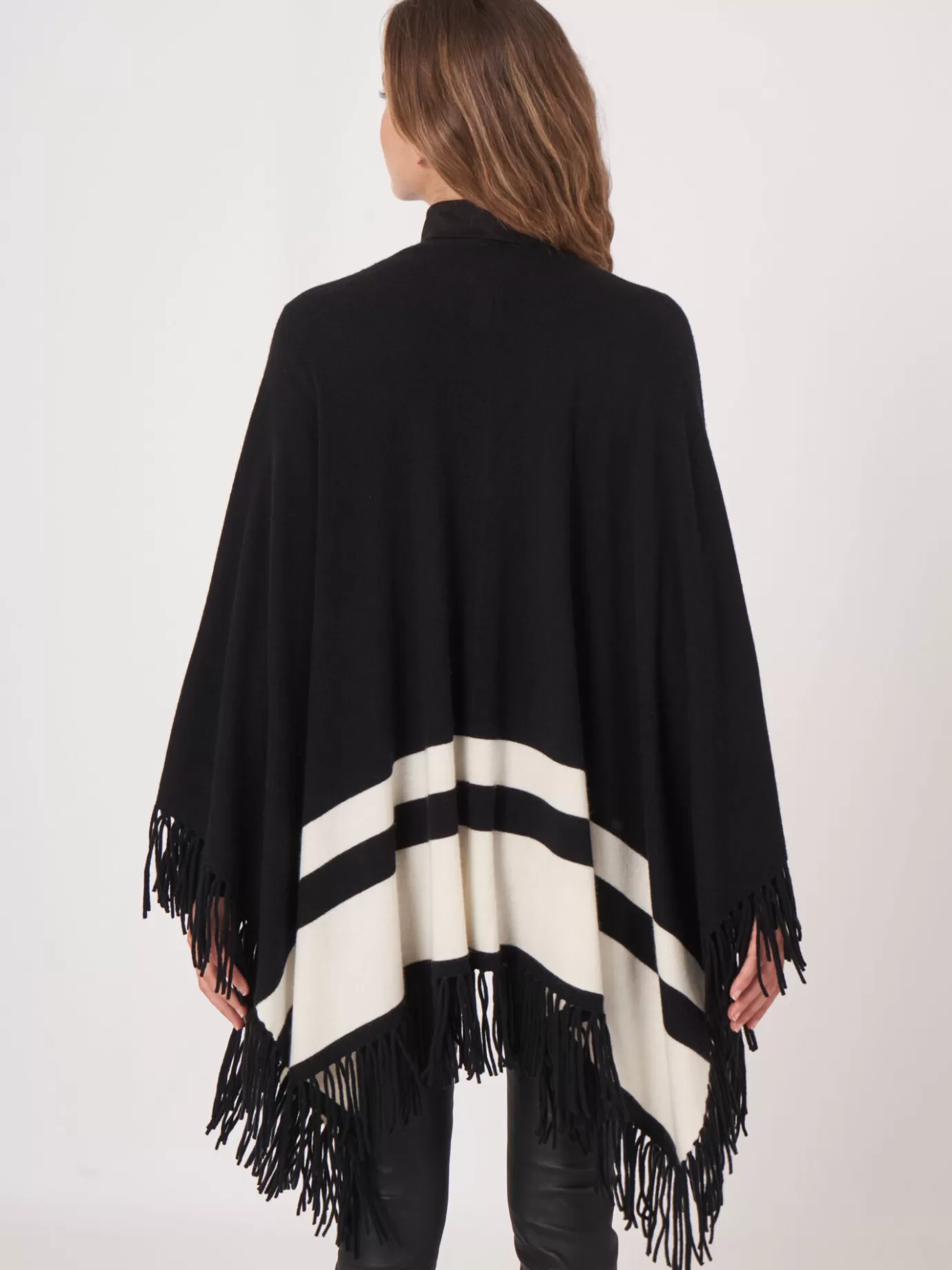 REPEAT cashmere Poncho's<Cape Met Strepen En Franje Van Cashmere Melange Zwart/Creme