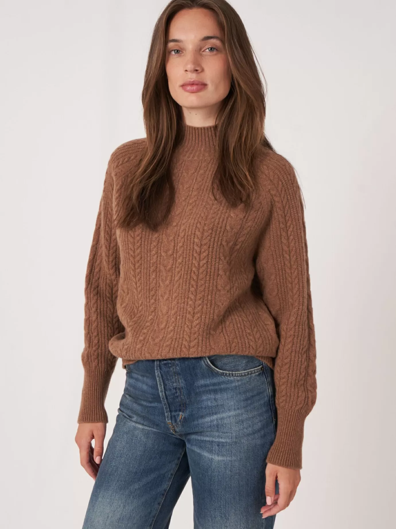 REPEAT cashmere Truien<Cashmere Kabeltrui Met Raglanmouwen Hazel