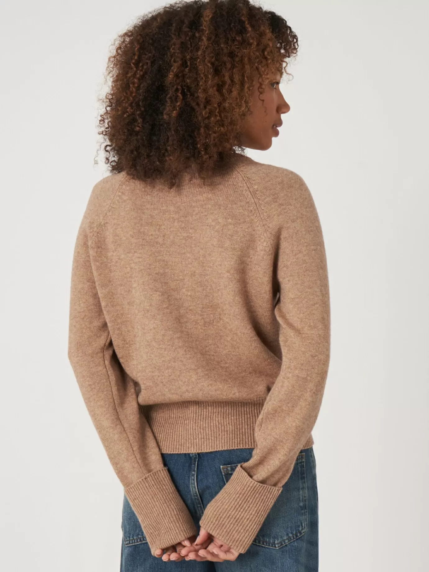 REPEAT cashmere Truien<Cashmere Raglantrui Met Opgerolde Mouwen Kameel