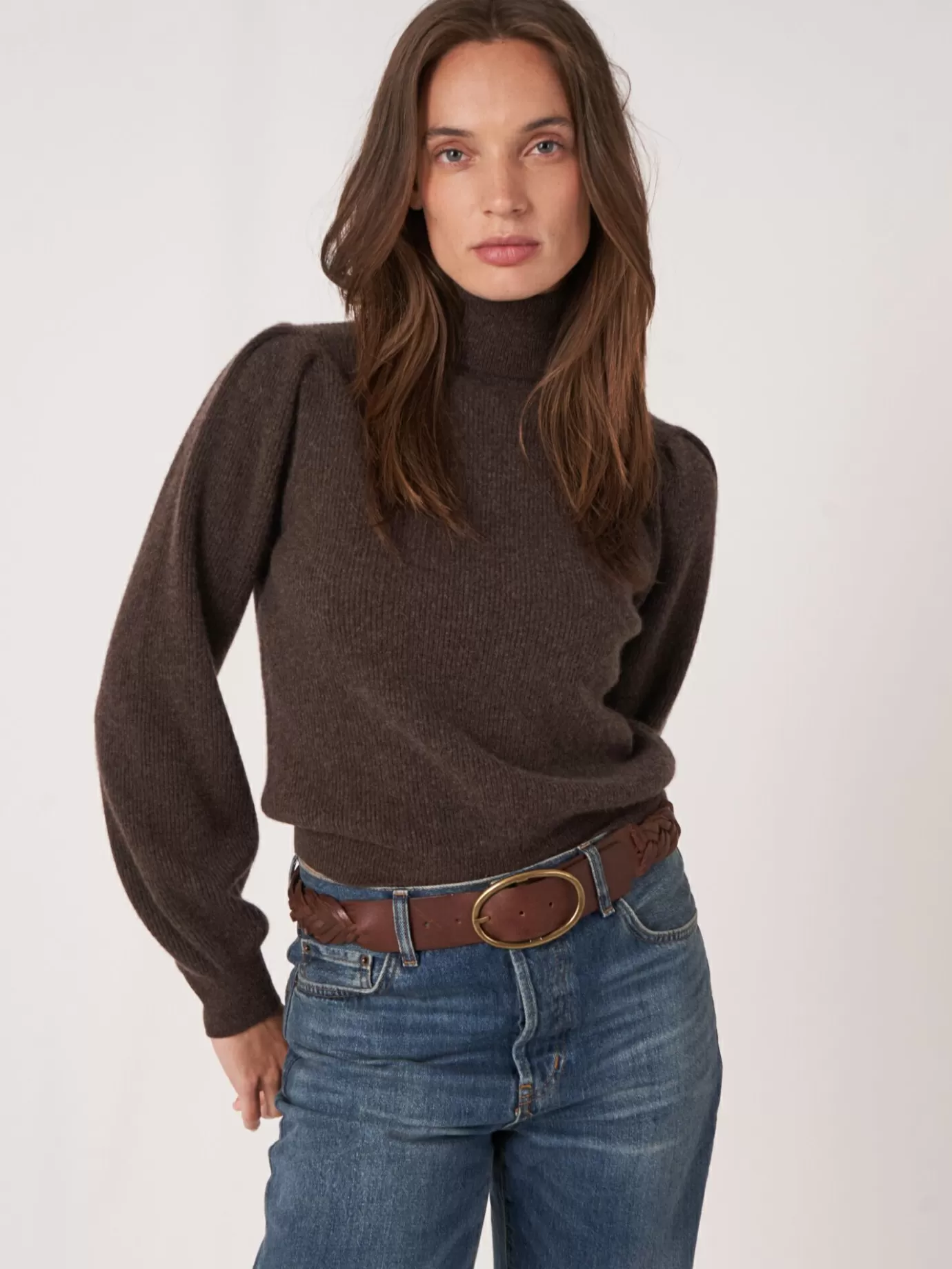 REPEAT cashmere Truien<Fijn Gebreide Cashmere Trui Met Hoge Kraag Chocolade