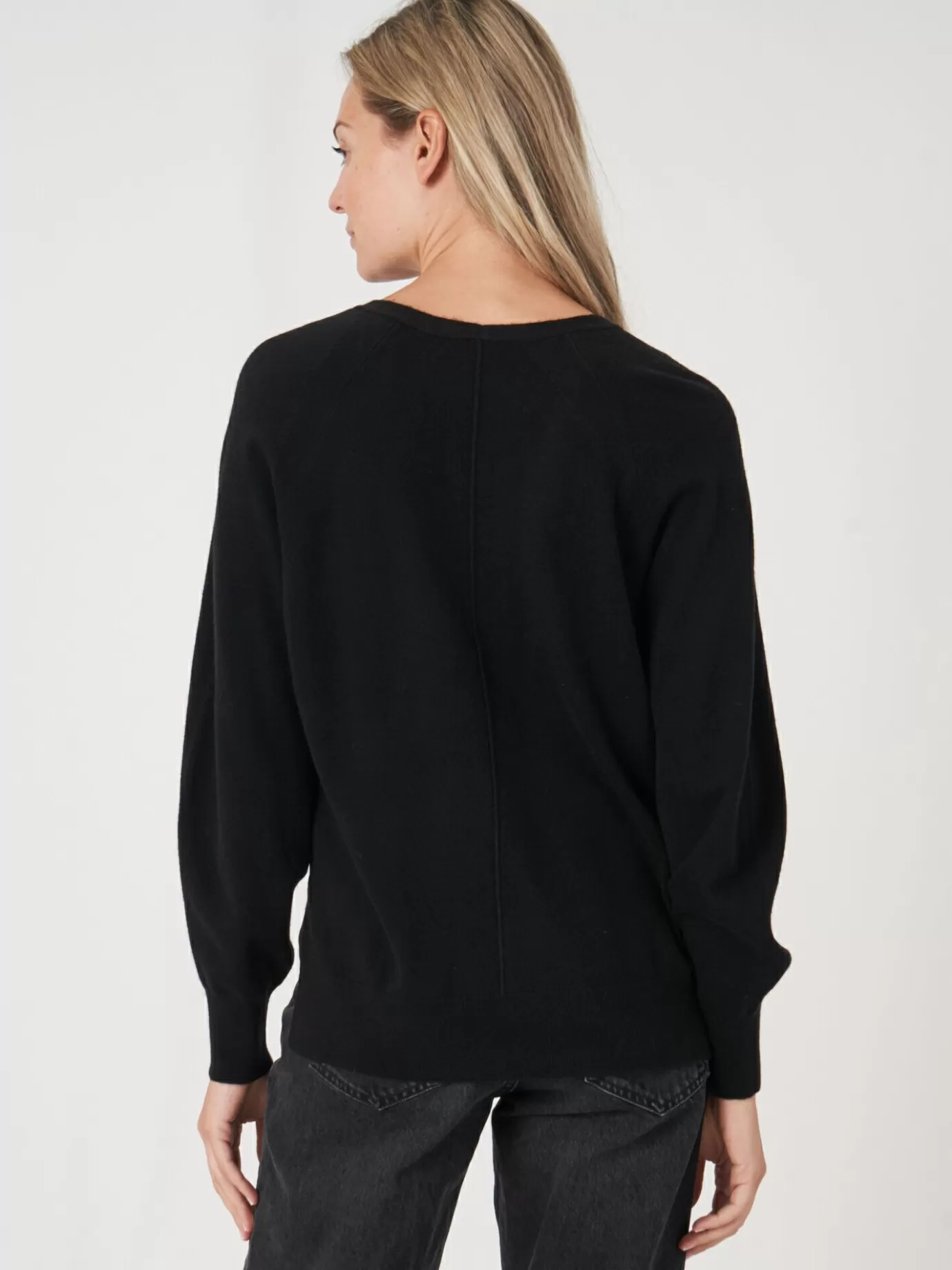 REPEAT cashmere Truien<Fijn Gebreide V-Hals Trui Met Zijsplitten Zwart