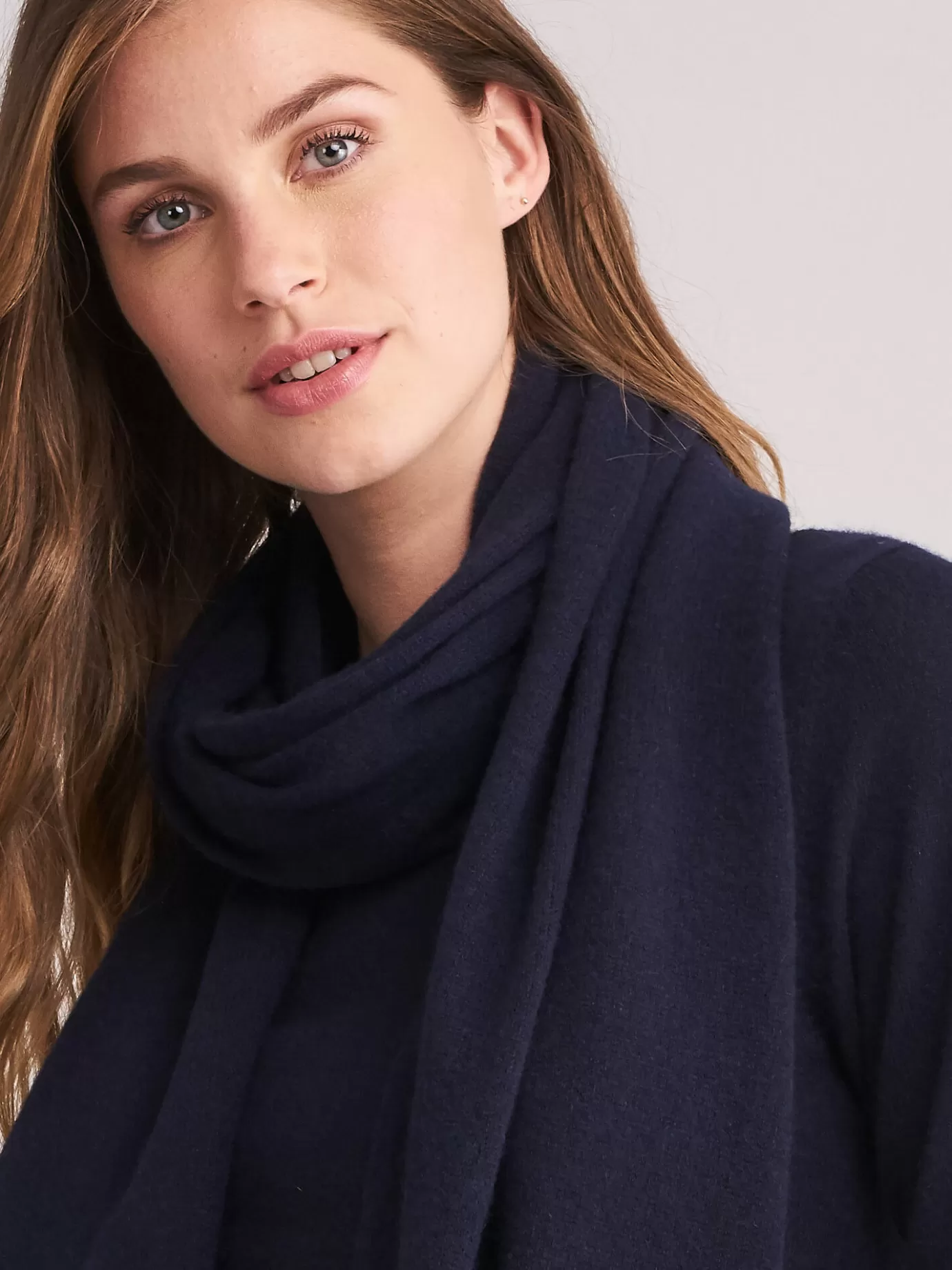 REPEAT cashmere Sjaals<Fijngebreide Organisch Cashmere Sjaal Marine