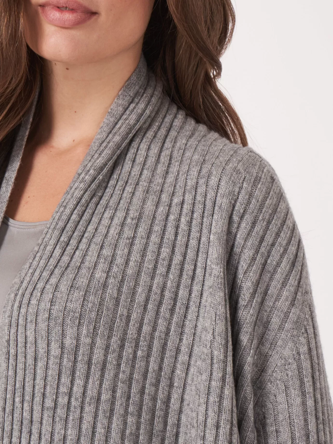 REPEAT cashmere Vesten<Geribd Open Vest Met Sjaalkraag En 3/4 Mouwen Met Omslag Lichtgrijs