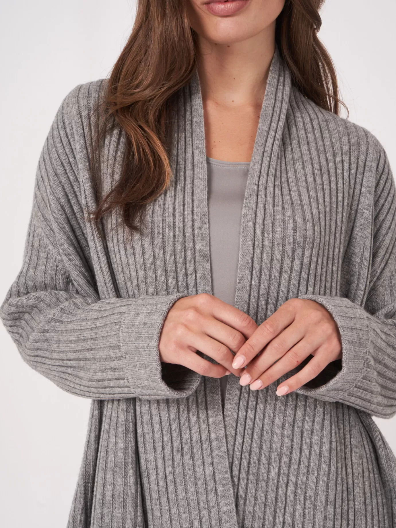 REPEAT cashmere Vesten<Geribd Open Vest Met Sjaalkraag En 3/4 Mouwen Met Omslag Lichtgrijs