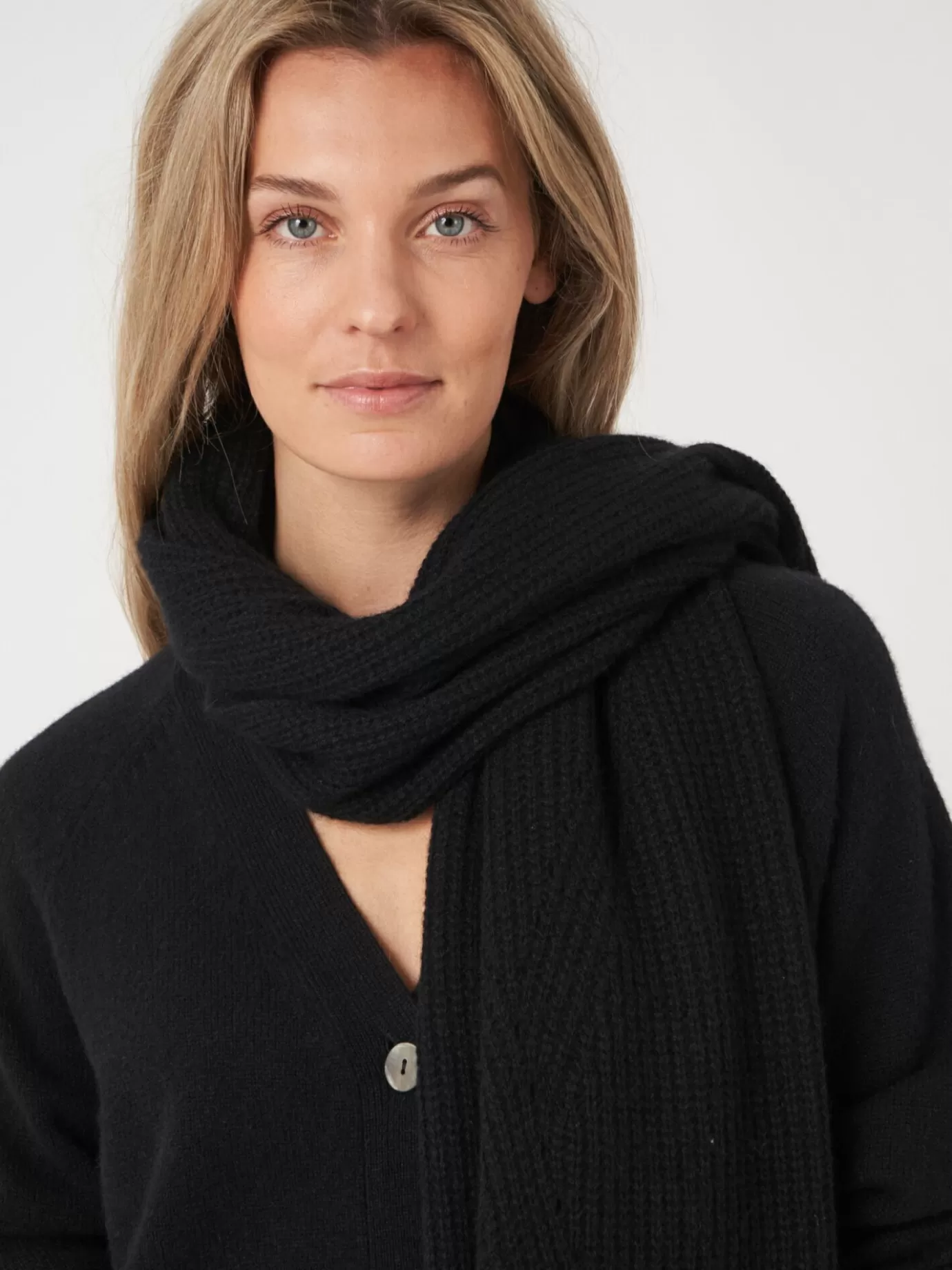 REPEAT cashmere Sjaals<Geribde Cashmere Sjaal Zwart