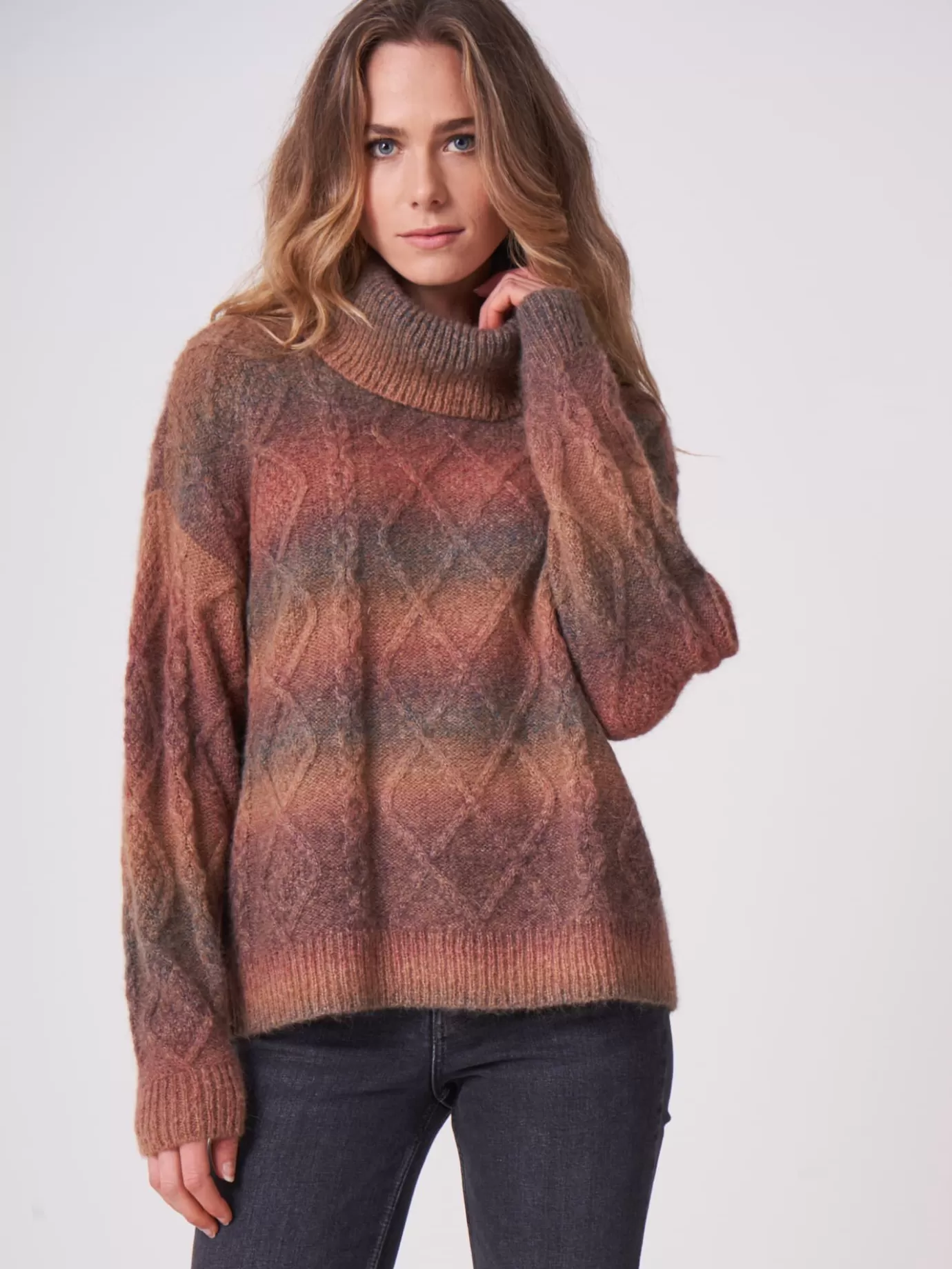 REPEAT cashmere Truien<Grof Gebreide Space-Dye Kabeltrui Met Rolkraag Terracotta