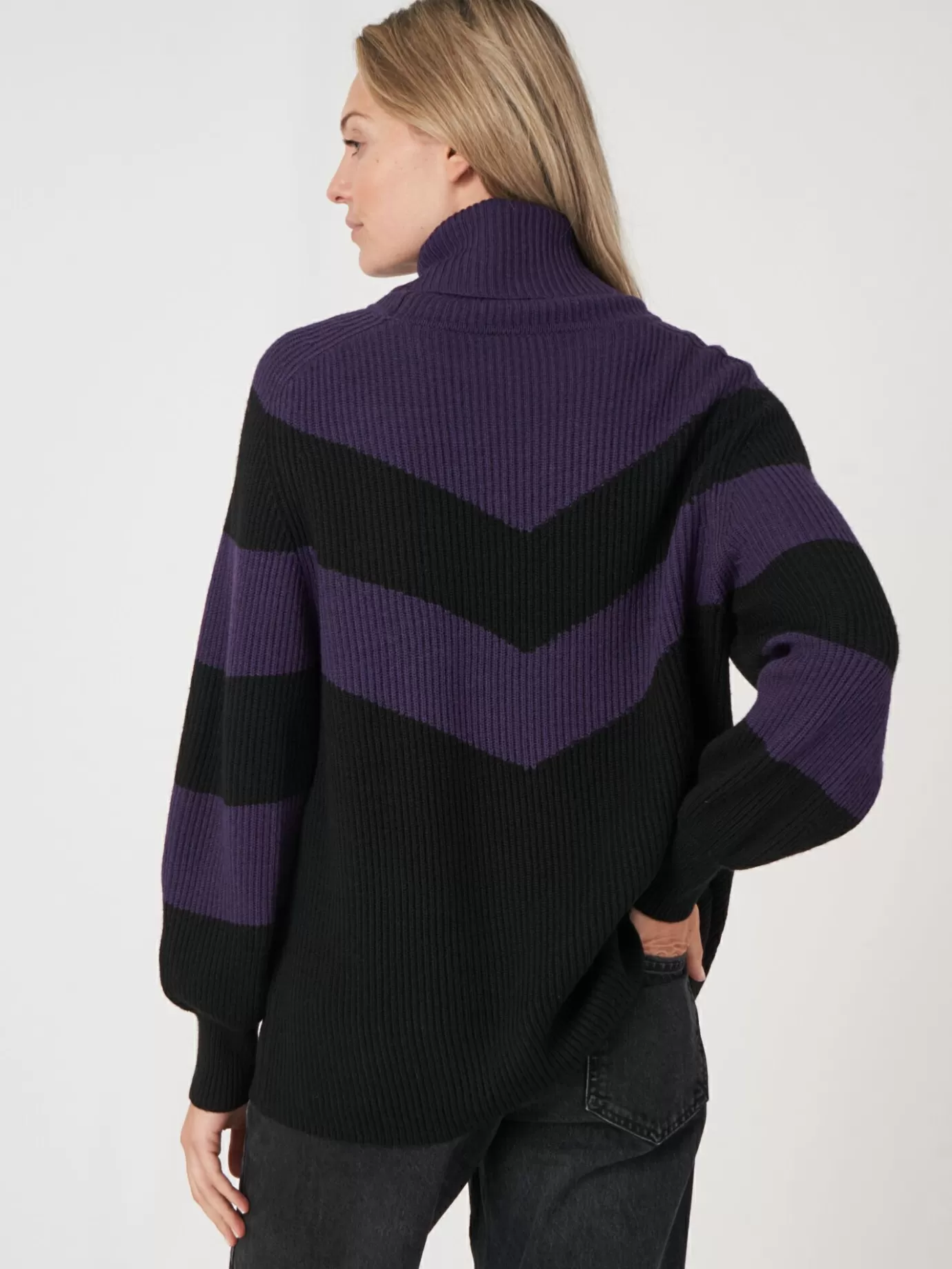 REPEAT cashmere Truien<Intarsia Chevron Trui Met Rolkraag Zwart/Paars