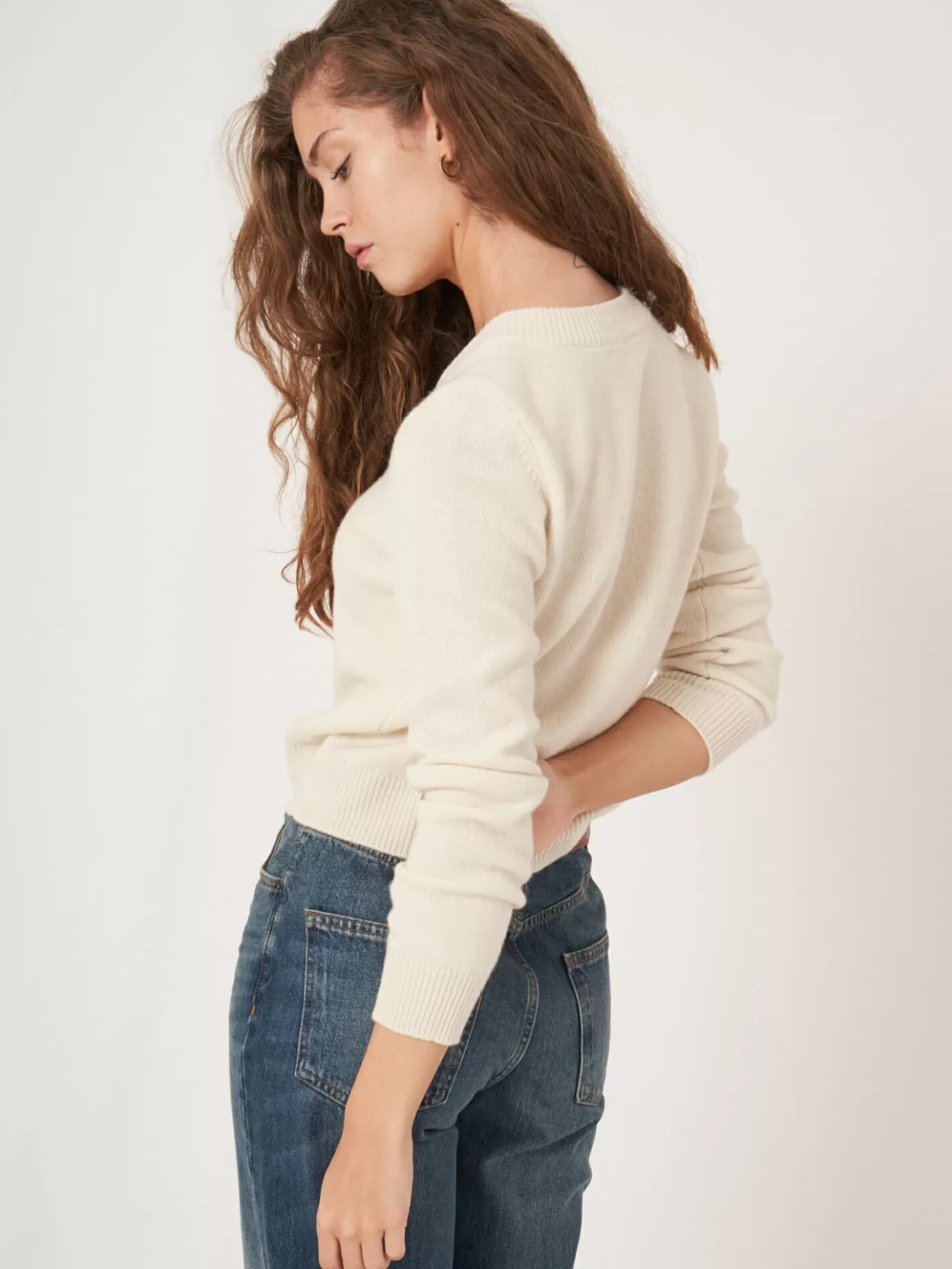 REPEAT cashmere Truien<Korte Cashmere Sweater Met V-Hals Room