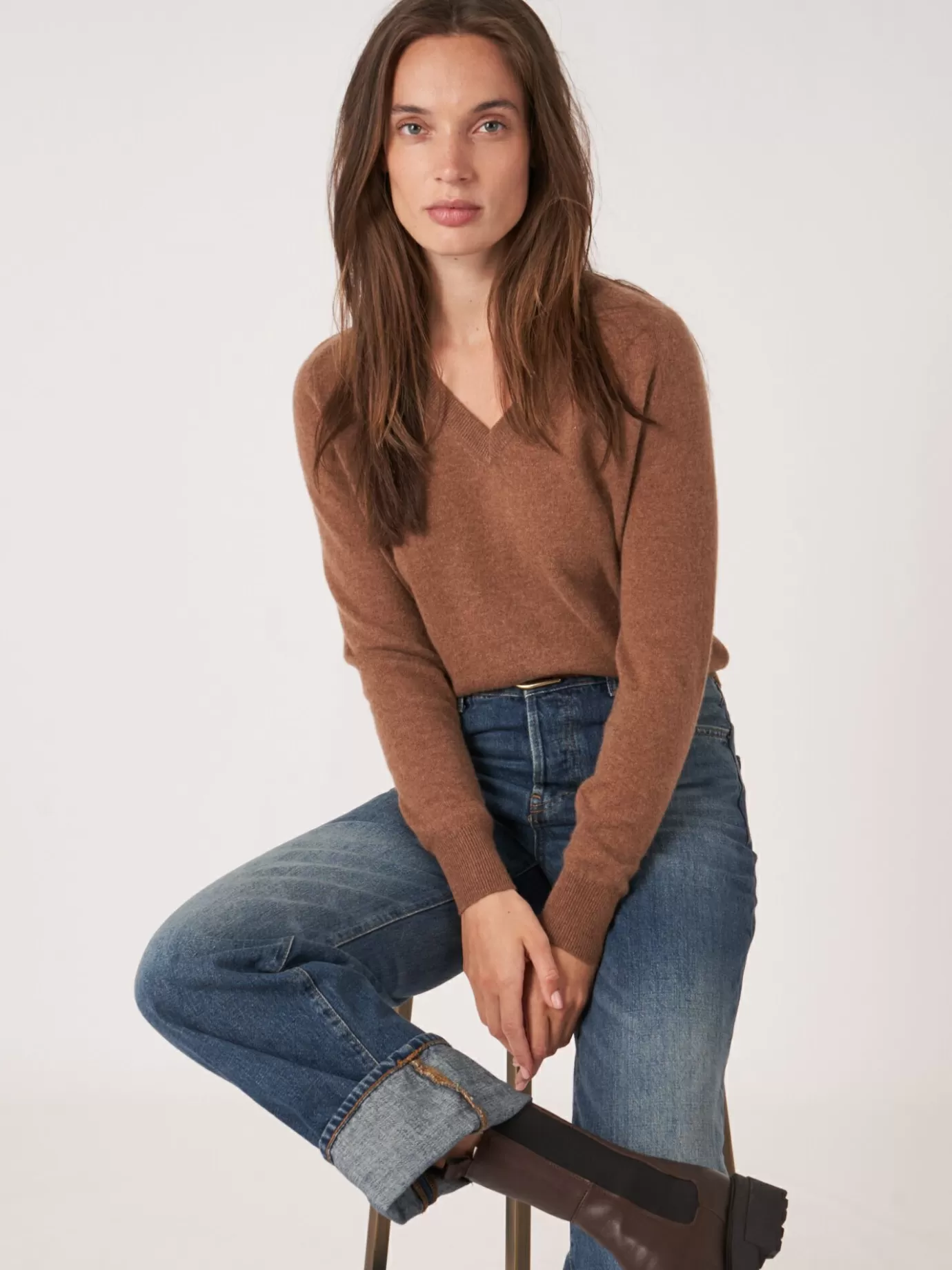 REPEAT cashmere Organic Cashmere<Lichte Cashmere Pullover Met V-Hals Hazel