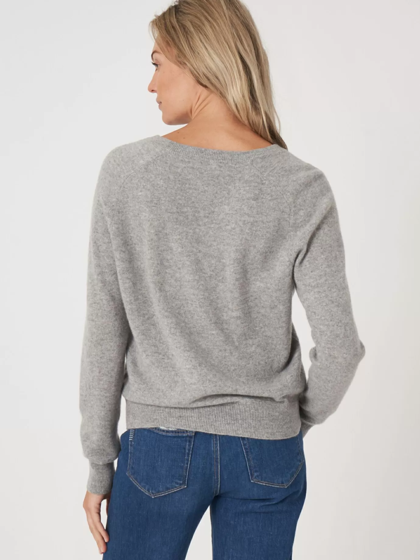 REPEAT cashmere Organic Cashmere<Lichte Cashmere Pullover Met V-Hals Lichtgrijs