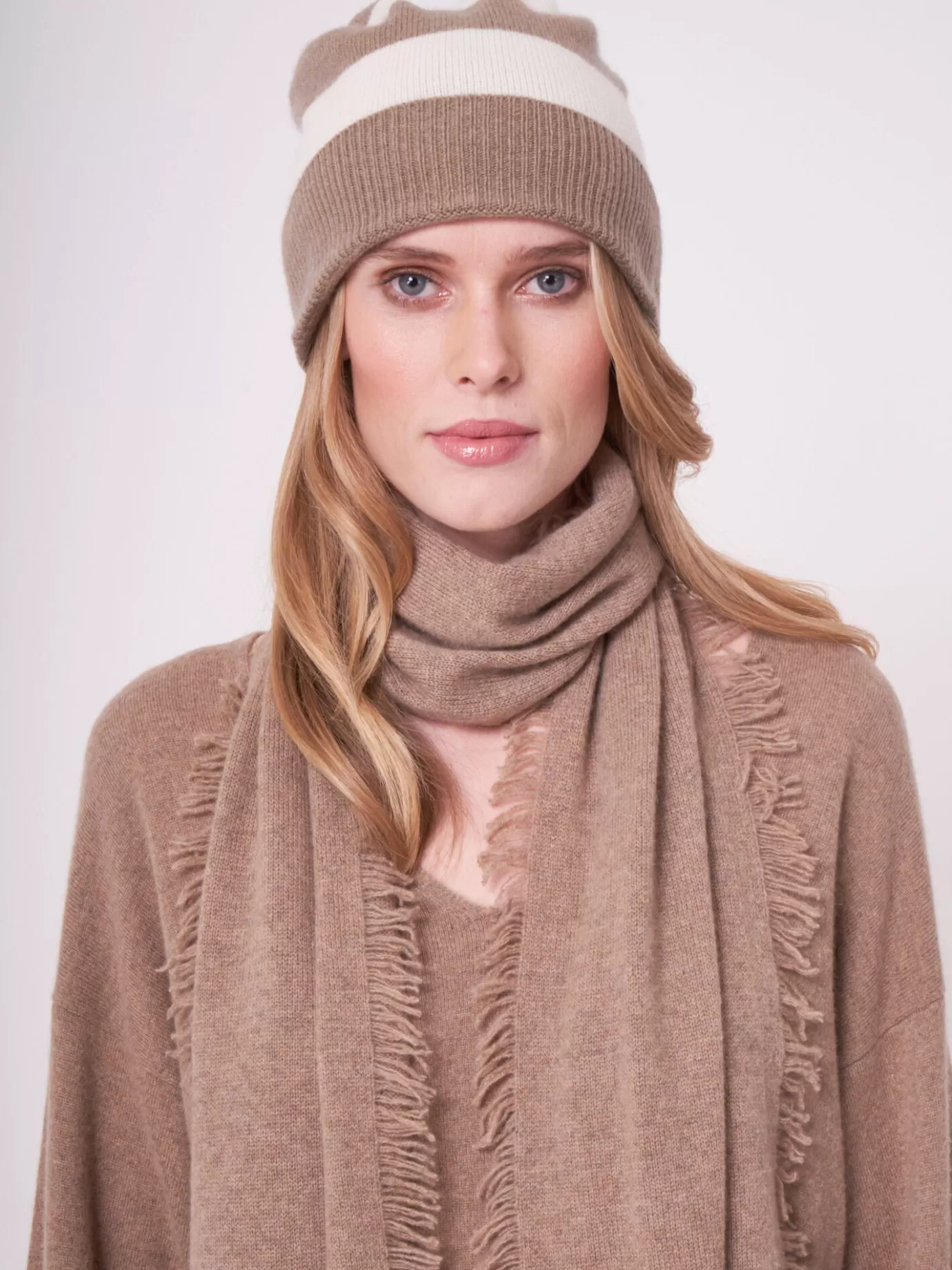 REPEAT cashmere Accessoires<Muts Met Strepen En Pompom Van Cashmere Melange Taupe/Creme