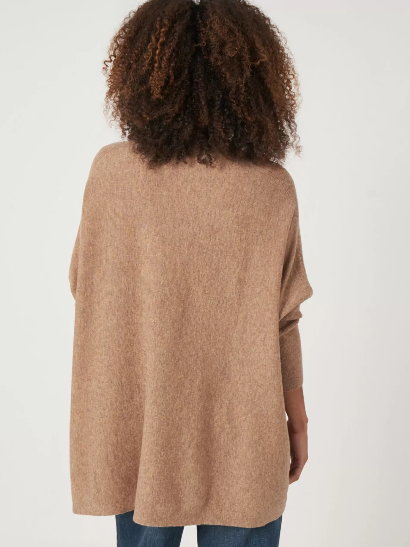 REPEAT cashmere Truien<Oversized Fijn Gebreide Poncho Trui Van Cashmere-Mix Kameel