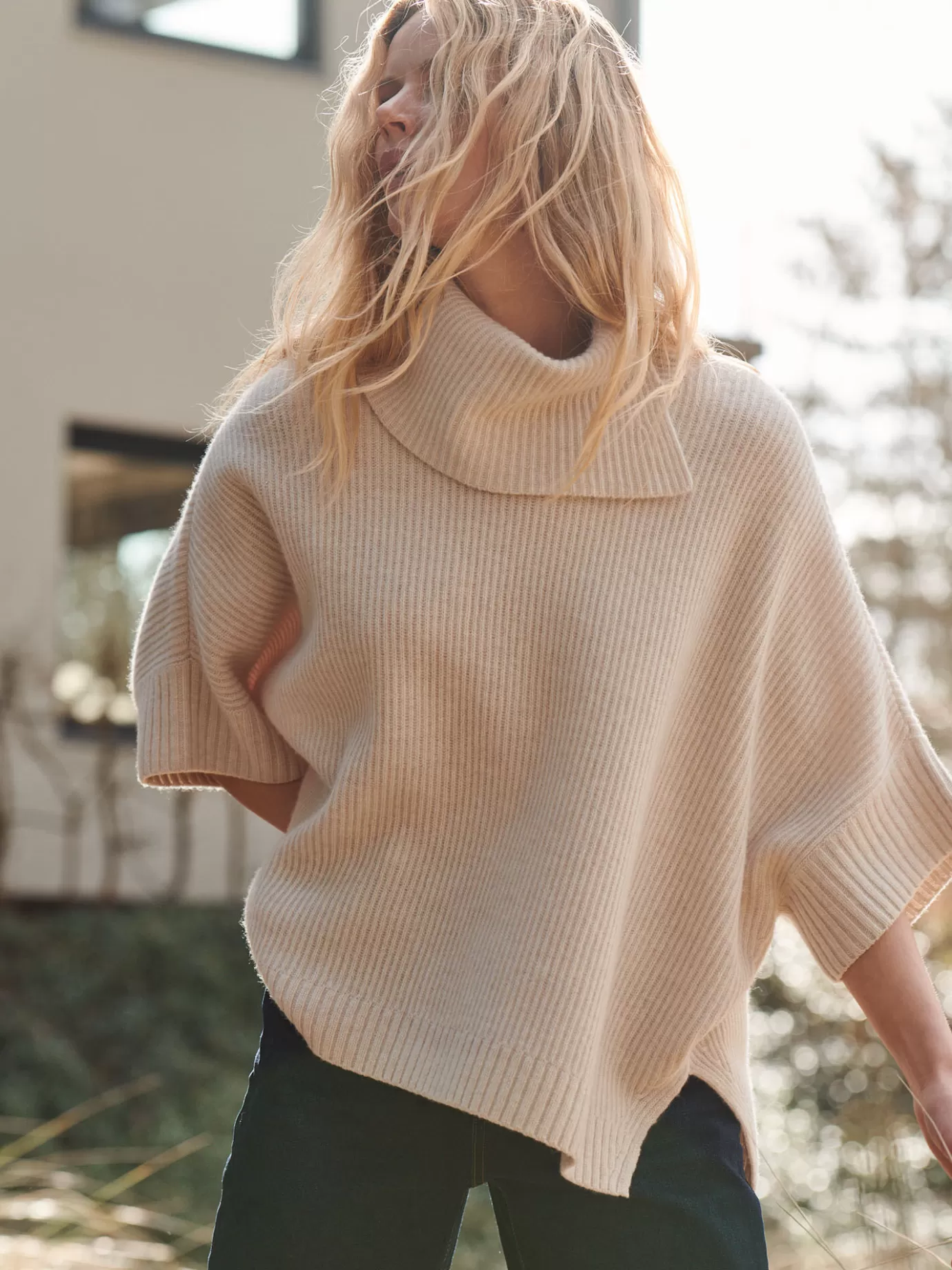 REPEAT cashmere Truien<Oversized Ponchotrui Met Rolkraag Maanstof