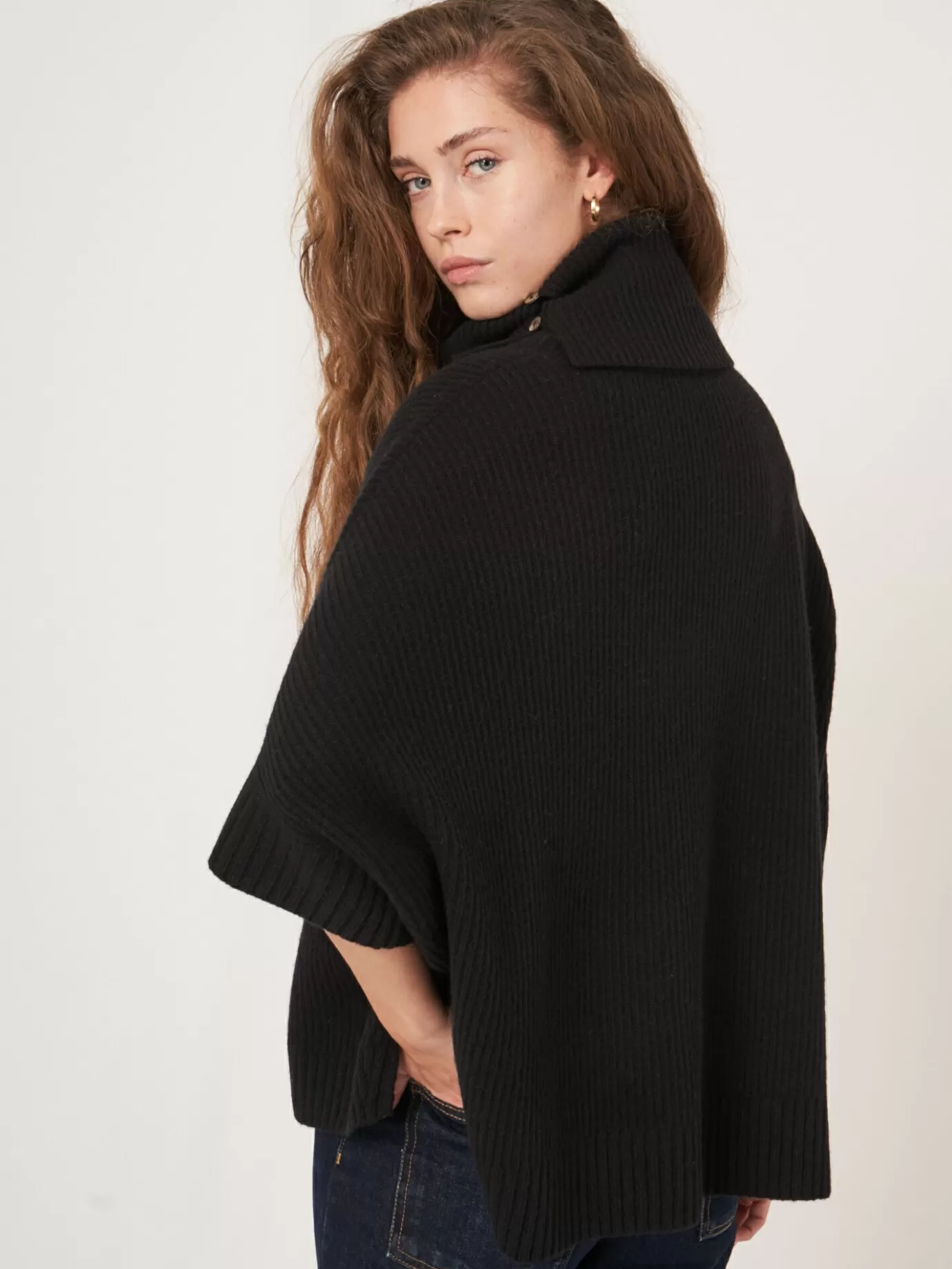 REPEAT cashmere Truien<Oversized Ponchotrui Met Rolkraag Zwart