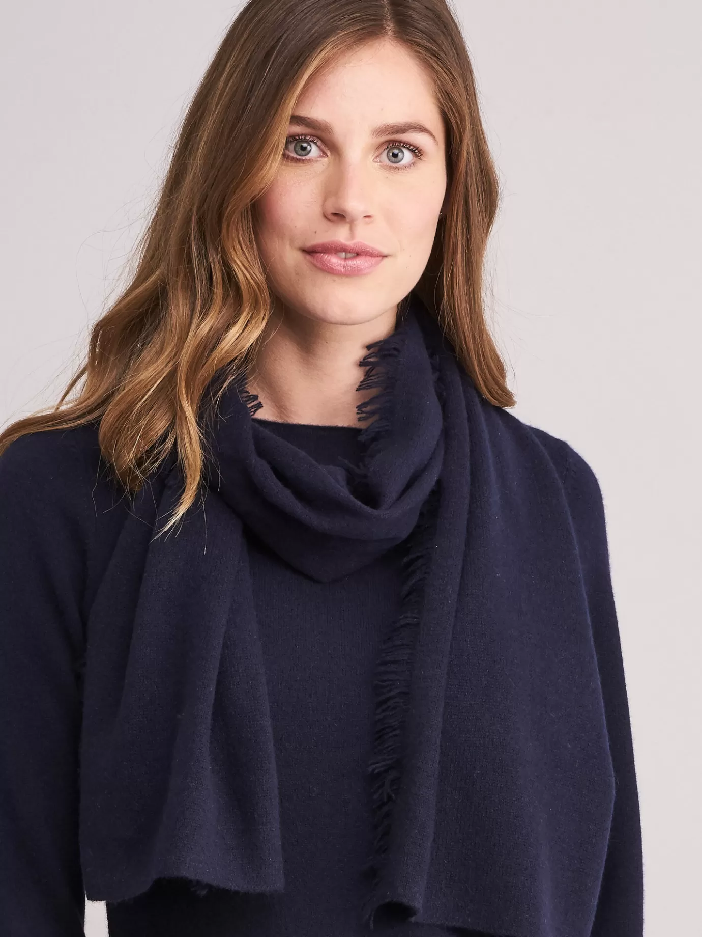 REPEAT cashmere Sjaals<Sjaal Met Franjes Van Biologisch Cashmere Marine