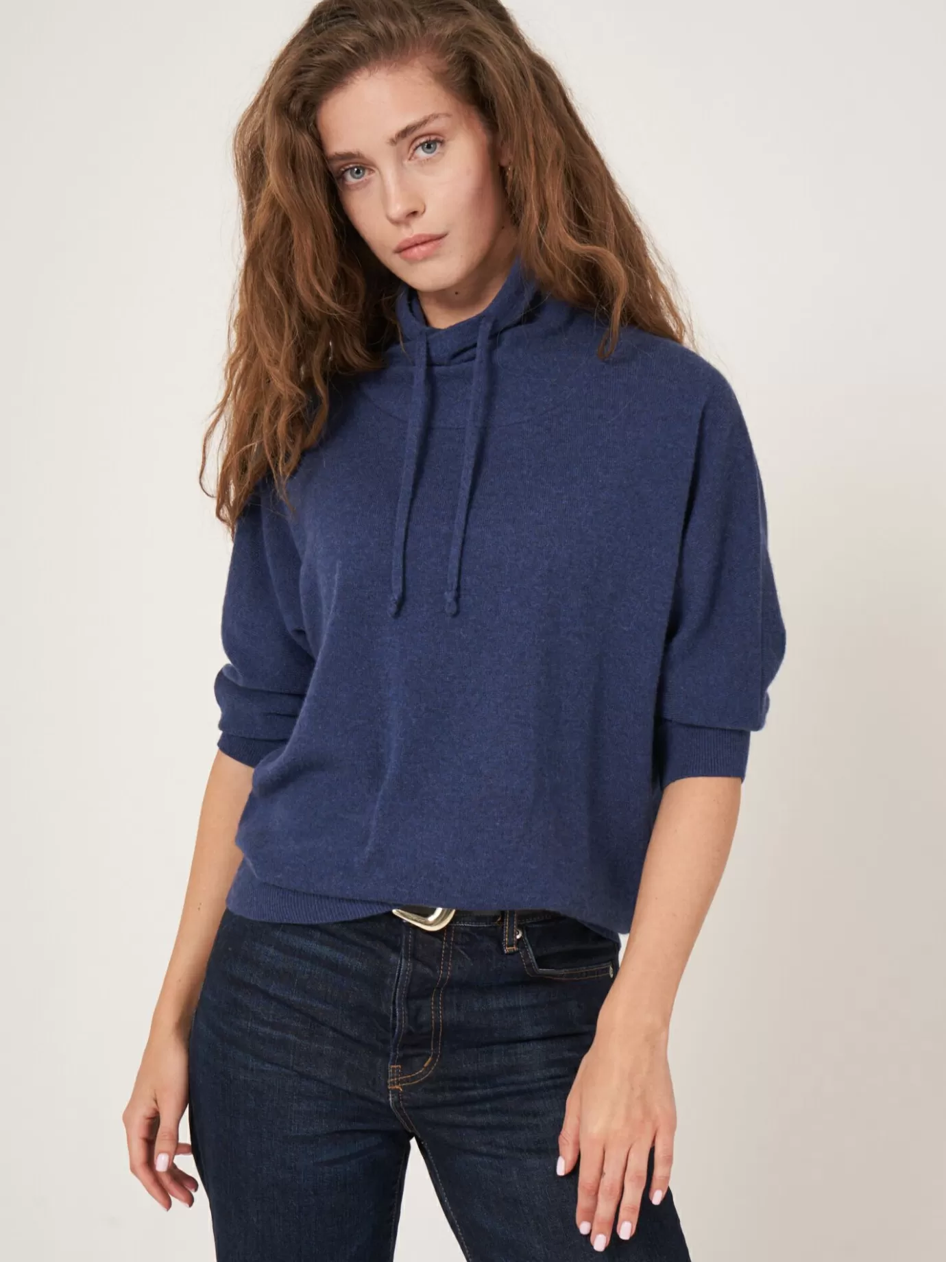 REPEAT cashmere Truien<Sportieve Cashmere Trui Met Opstaande Kraag Met Trekkoord Saffier