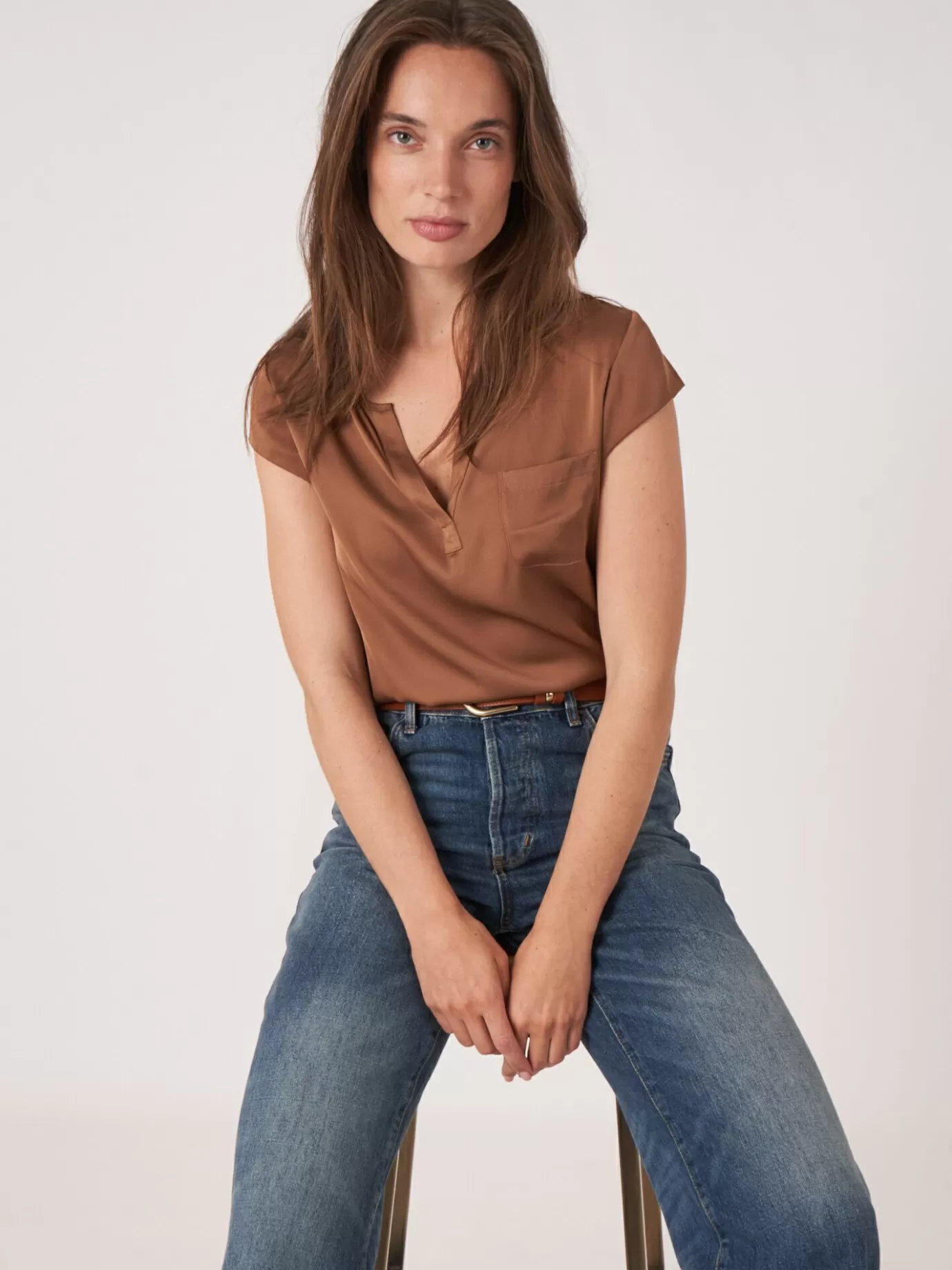 REPEAT cashmere Blouses<Top Met Borstzakje Hazel