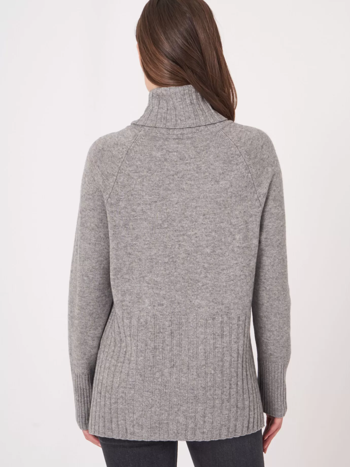 REPEAT cashmere Truien<Trui Met Brede Geribde Rolkraag Lichtgrijs