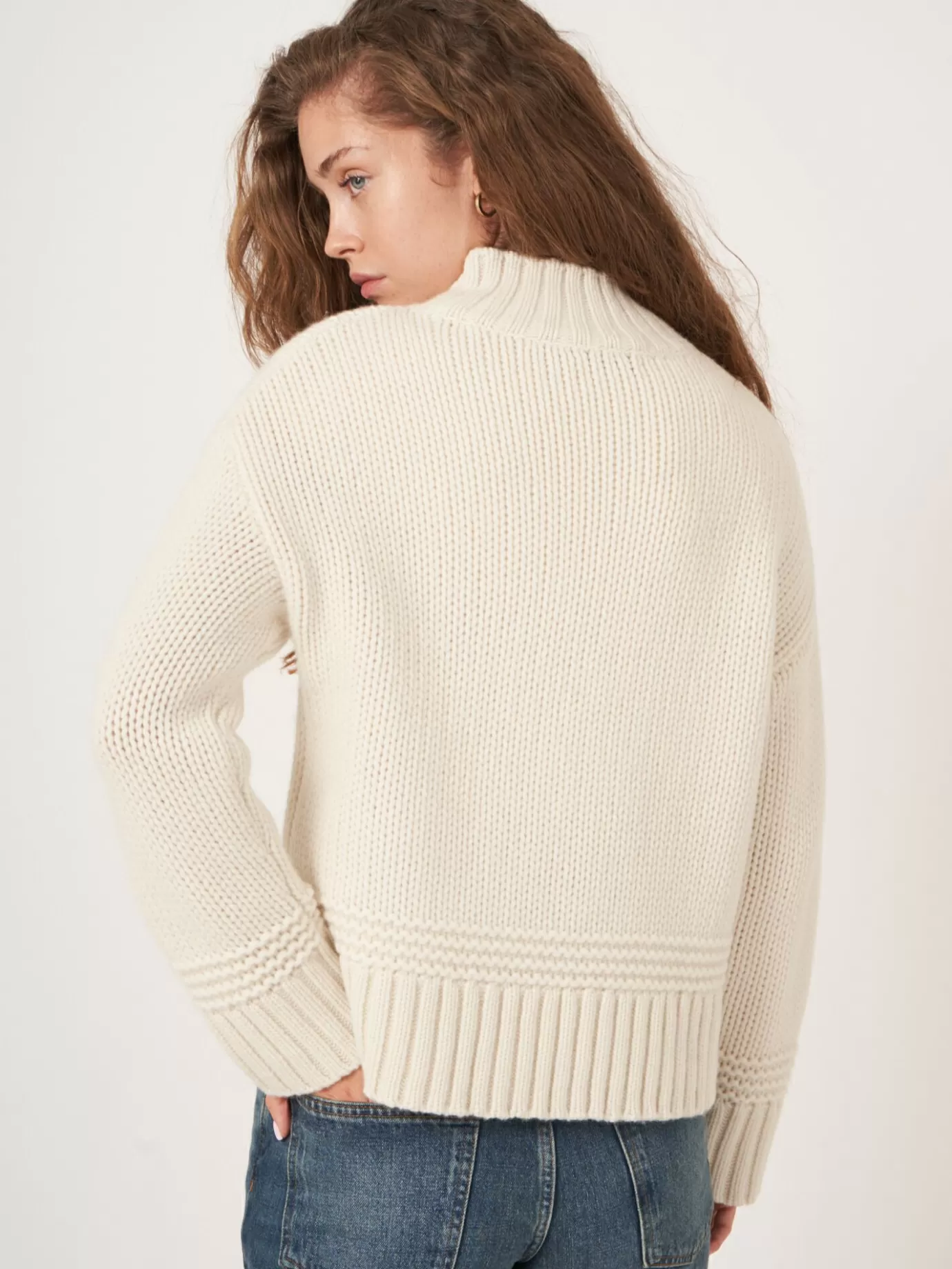 REPEAT cashmere Truien<Trui Met Opstaande Kraag En Fantasie Gebreide Details Room