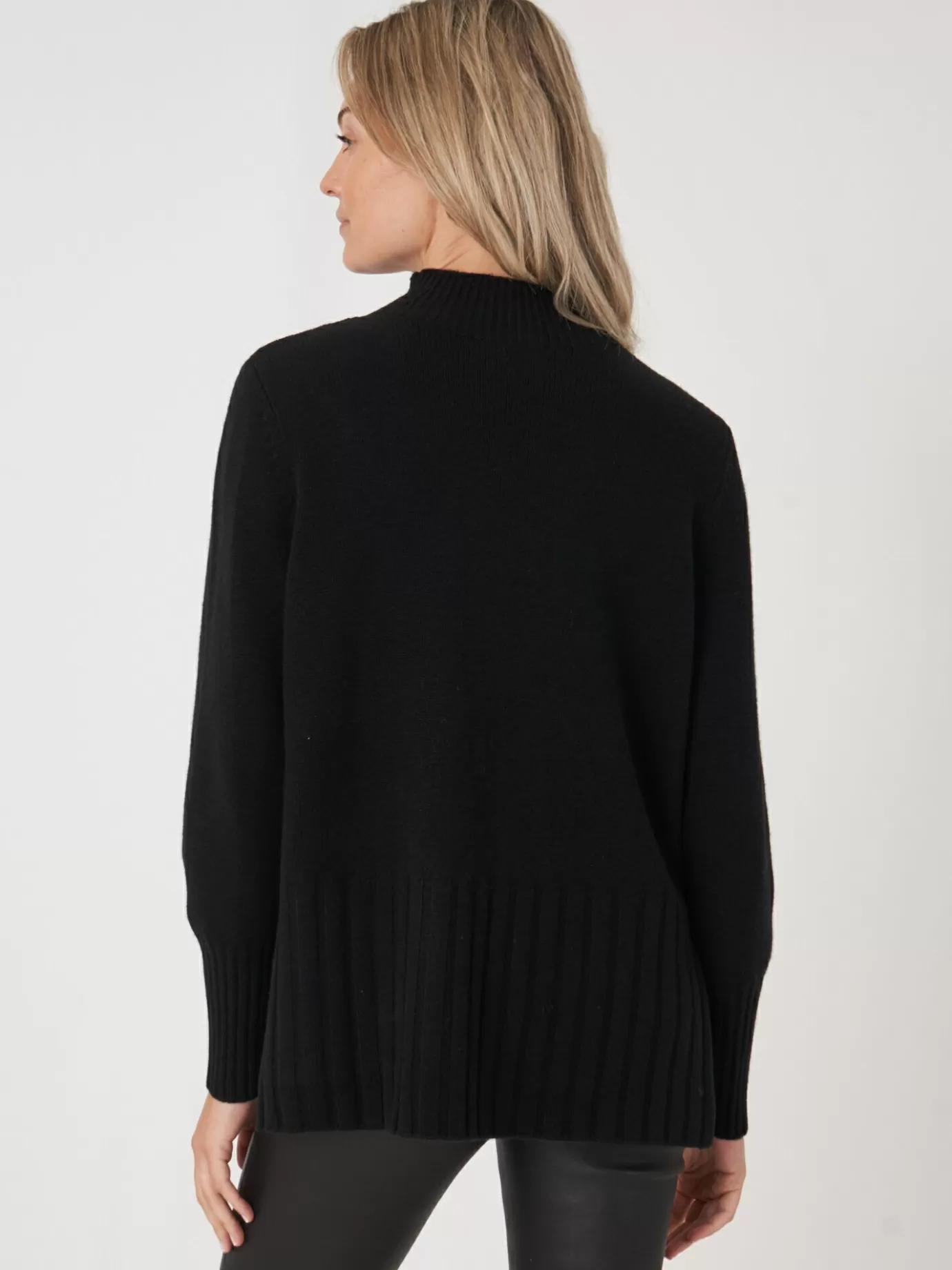 REPEAT cashmere Truien<Trui Met Opstaande Kraag En Kabelpatroon Detail Zwart