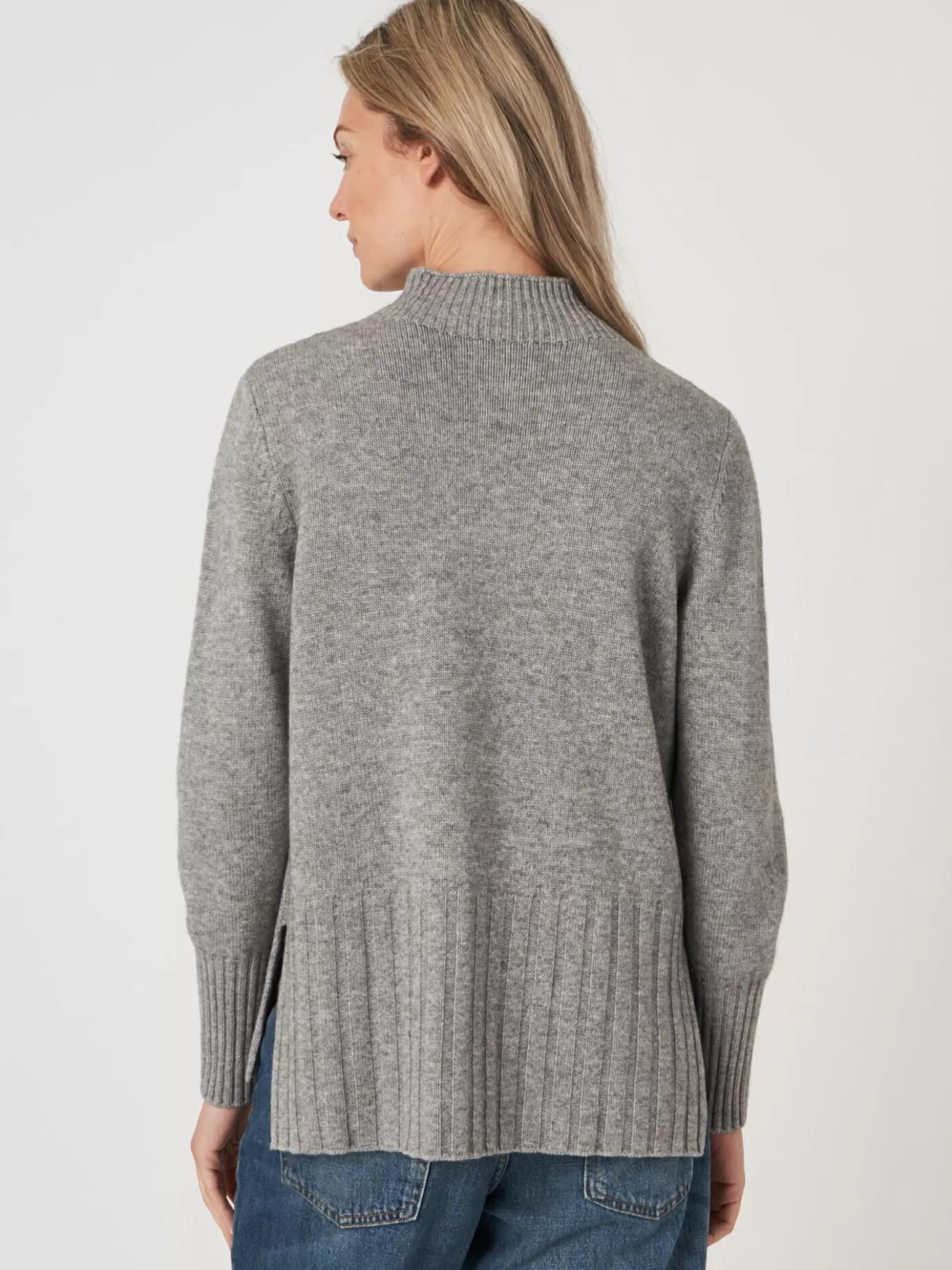 REPEAT cashmere Truien<Trui Met Opstaande Kraag En Kabelpatroon Detail Lichtgrijs